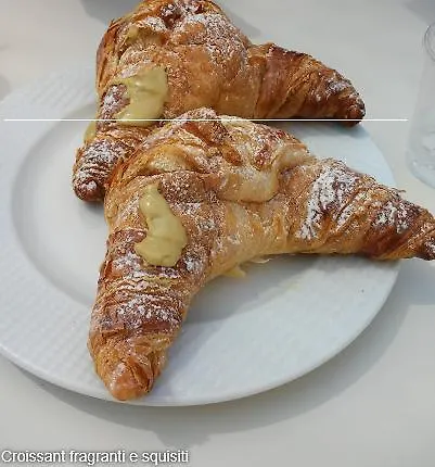 New Acropolis Bed & Breakfast 4*